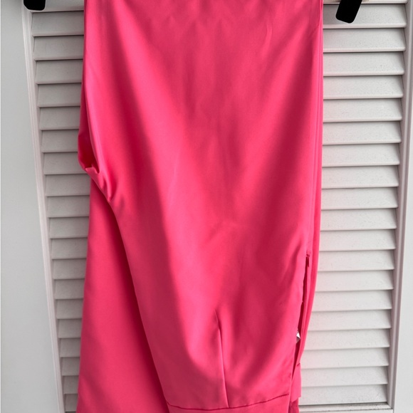 Nasty Gal New with tags Bold Pink Women's Pantsuit - Wide leg with side slits - Picture 3 of 16